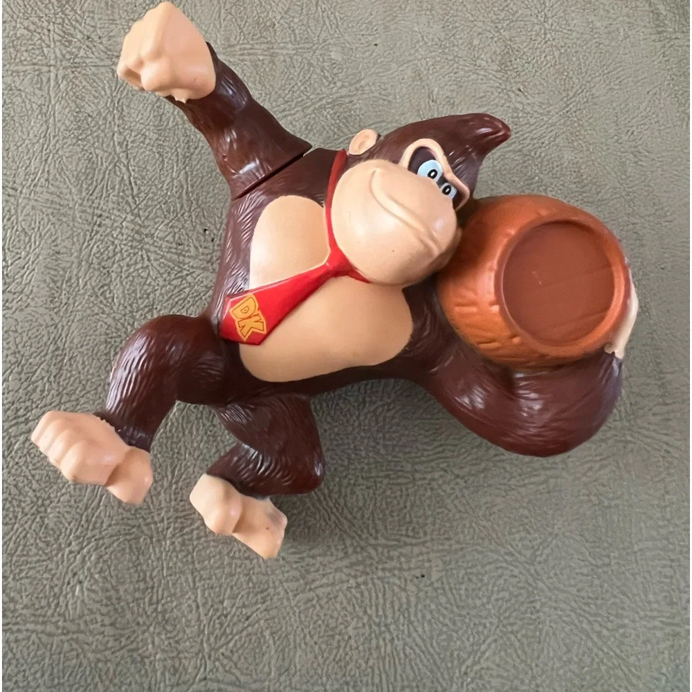 The Super Mario Brothers Movie / NEW Barrel Donkey Kong Toy - Picture 4 of 8